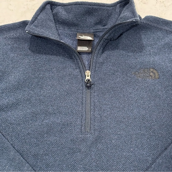 The North Face Men’s Size Large Navy Quarter Zip Pullover Sweatshirt Black Logo - Picture 14 of 14